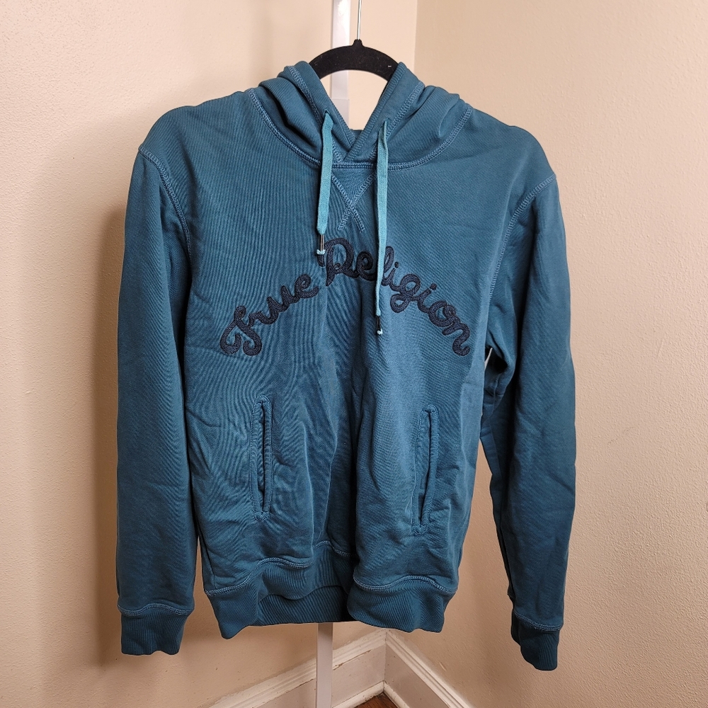 True Religion Men's Size Small Fleece Hoodie Sweater Blue Spell Out Pullover